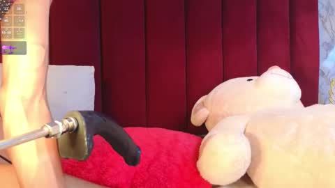 PRINCEPOPPY  online show from October 2025 09:30:01 PM