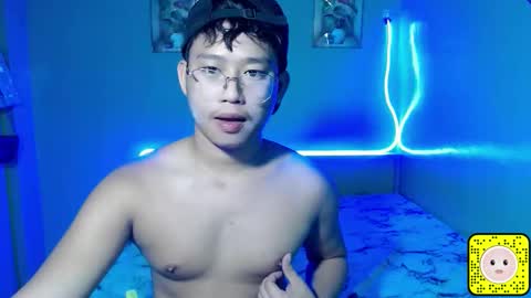 prince_valx online show from April 2026 09:48:02 PM