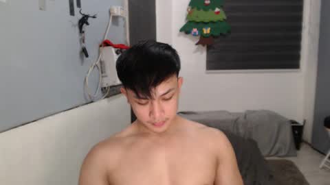 Prince Adrian online show from December 2025 07:31:01 PM