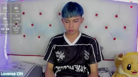 Snapshot of princeapolo_anki chatting on September 2025 05:02:01 PM Prince online show from September 2025 05:02:01 PM