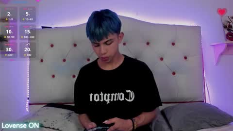 Snapshot of princeapolo_anki chatting on September 2025 09:28:02 PM Prince online show from September 2025 09:28:02 PM