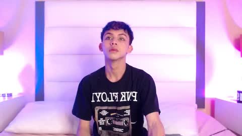 Snapshot of princeapolo_anki chatting on November 2025 09:47:01 PM Prince online show from November 2025 09:47:01 PM