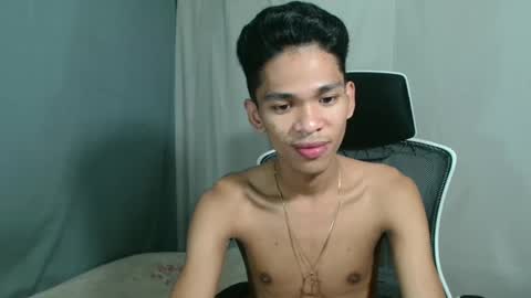 Snapshot of princeofcumxxx chatting on December 2024 08:58:02 AM Mel online show from December 2024 08:58:02 AM