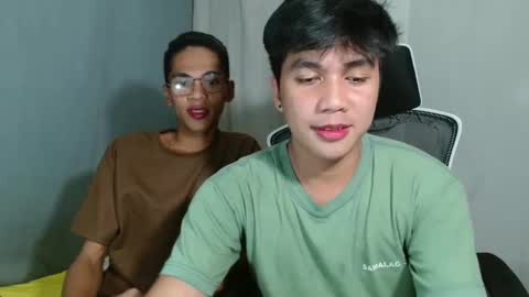 Snapshot of princeofcumxxx chatting on February 2025 05:04:02 PM Mel online show from February 2025 05:04:02 PM