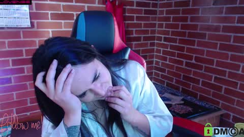 Leia online show from February 2025 04:05:01 PM