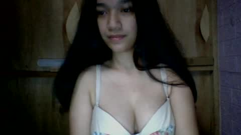 princess052400 online show from July 2026 05:44:01 AM