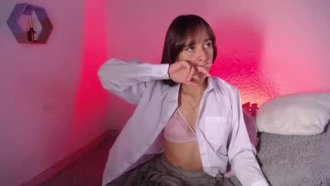 Emily online show from September 2025 04:54:02 PM