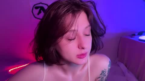 Kristina online show from March 2025 01:45:01 PM