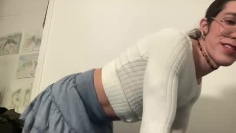 Snapshot of princess_justine chatting on April 2026 05:08:02 AM princess_justine online show from April 2026 05:08:02 AM