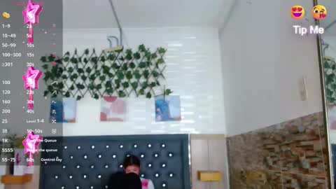 Princess Martinez online show from November 2025 04:49:02 PM