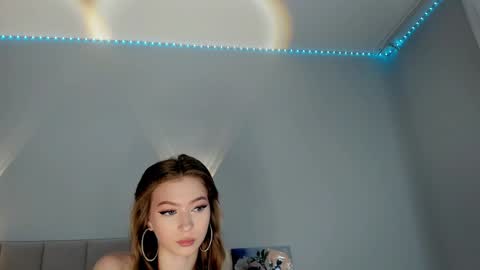 Princess Diana online show from January 2025 03:09:02 AM