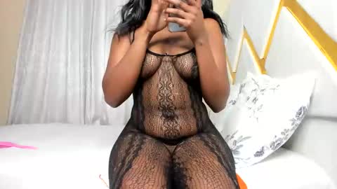 princess_princessa online show from March 2026 08:18:01 AM