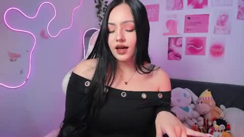 Snapshot of princess_saris chatting on June 2026 10:14:02 PM online show from June 2026 10:14:02 PM