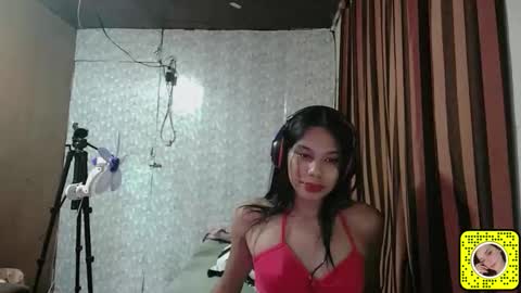 sophie online show from May 2026 06:04:02 PM