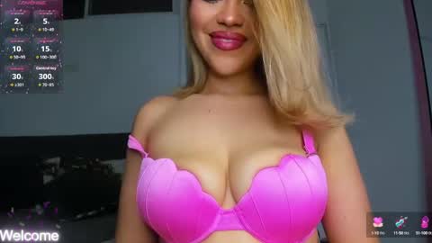  Call Me Cloe  online show from September 2025 10:11:01 PM