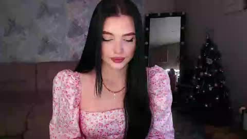 Snapshot of princessamira1 chatting on December 2024 07:38:02 AM princessamira1 online show from December 2024 07:38:02 AM