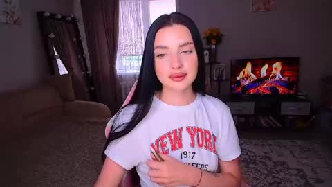 princessamira1 online show from July 2026 07:04:01 AM