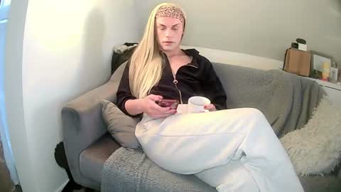 KCGREY online show from June 2026 07:46:01 PM