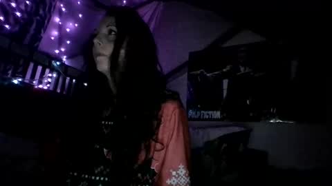 Snapshot of princesshollylove chatting on November 2025 05:23:02 AM Holly love online show from November 2025 05:23:02 AM