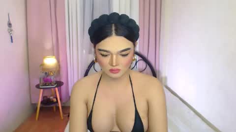 Snapshot of princesshugecumontop chatting on June 2026 09:14:01 AM PrincessDONT FORGET TO FOLLOW ME online show from June 2026 09:14:01 AM