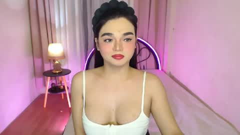 Snapshot of princesshugecumontop chatting on June 2026 10:52:02 AM PrincessDONT FORGET TO FOLLOW ME online show from June 2026 10:52:02 AM