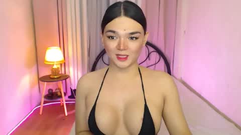 Snapshot of princesshugecumontop chatting on July 2026 09:40:02 PM PrincessDONT FORGET TO FOLLOW ME online show from July 2026 09:40:02 PM