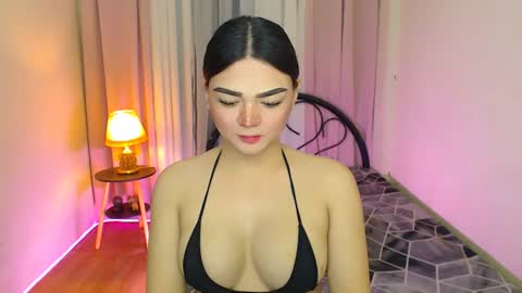 Snapshot of princesshugecumontop chatting on July 2026 04:05:02 PM PrincessDONT FORGET TO FOLLOW ME online show from July 2026 04:05:02 PM