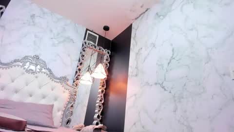 Snapshot of princesslittle_4u chatting on September 2025 11:12:01 AM online show from September 2025 11:12:01 AM