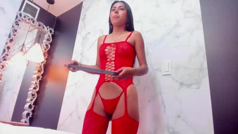 Snapshot of princesslittle_4u chatting on October 2025 10:13:02 AM online show from October 2025 10:13:02 AM