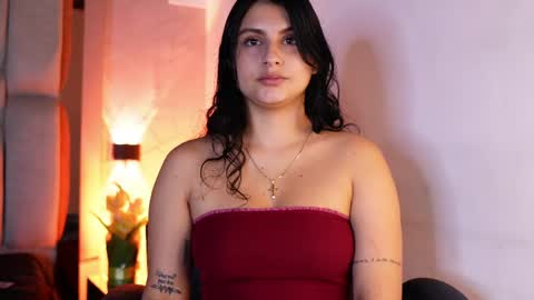 Lu online show from April 2026 07:52:01 PM