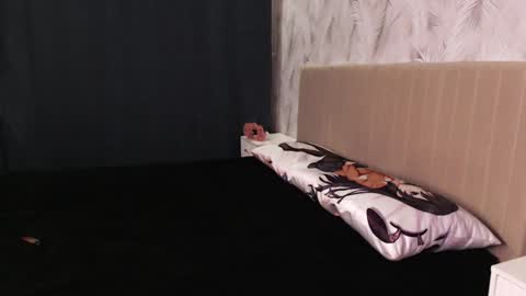 18 y.o online show from January 2025 02:53:02 PM