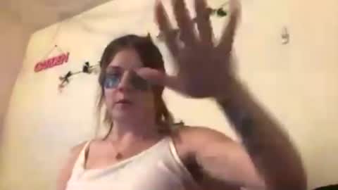 princesssnowflk84 online show from June 2026 09:54:02 PM