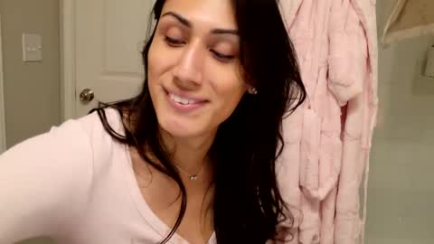 Prinxessally online show from February 2025 03:25:02 AM