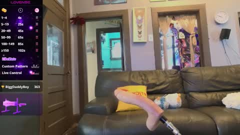 Pris Brayden online show from March 2026 09:00:01 PM