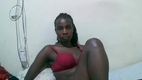 pritty_amber online show from March 2026 06:45:02 PM