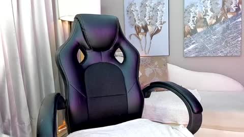 Snapshot of priya_rose chatting on January 2025 08:57:02 PM Priya Rose online show from January 2025 08:57:02 PM