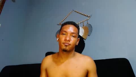 Grande y Gruesa online show from January 2025 12:41:02 PM