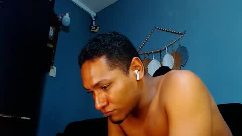 Grande y Gruesa online show from February 2025 11:57:02 AM