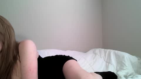 Snapshot of properfuct chatting on May 2026 10:05:02 PM Properfuct online show from May 2026 10:05:02 PM