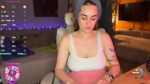 Queen of Pain online show from October 2025 05:16:02 AM