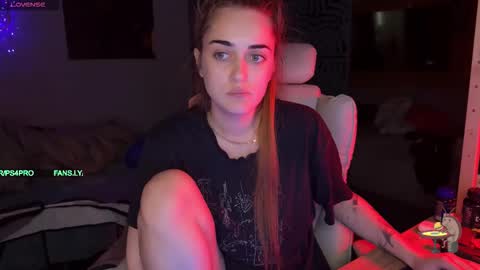 Queen of Pain online show from October 2025 11:27:01 PM