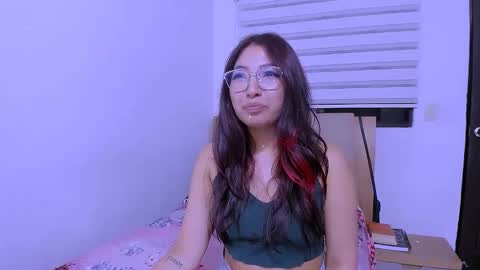 Mara online show from October 2025 05:41:02 AM