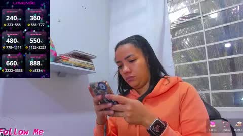 Snapshot of psique_naughty2 chatting on October 2025 02:18:01 PM psique_naughty2 online show from October 2025 02:18:01 PM