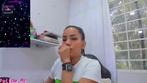 Snapshot of psique_naughty2 chatting on October 2025 05:08:02 PM psique_naughty2 online show from October 2025 05:08:02 PM