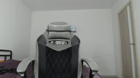 psychegirl online show from June 2026 07:03:02 PM