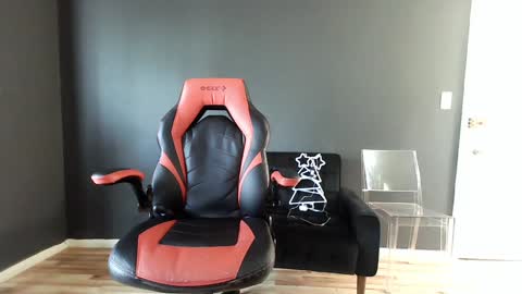 Krystle online show from January 2025 03:12:01 PM