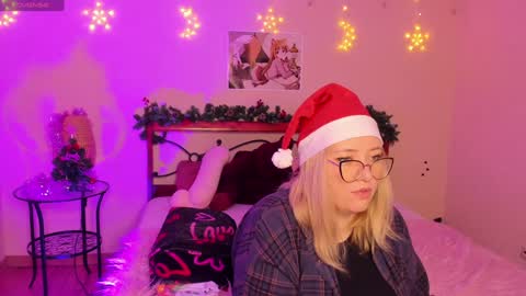 Snapshot of puffybun chatting on December 2024 12:33:01 AM puffybun online show from December 2024 12:33:01 AM