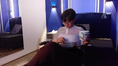 Snapshot of puka_11 chatting on February 2026 08:32:01 PM Puka online show from February 2026 08:32:01 PM