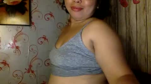 Snapshot of puke_maru chatting on February 2025 05:48:01 PM Maru online show from February 2025 05:48:01 PM