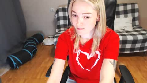 Polly online show from February 2025 03:05:02 PM